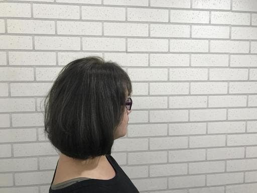 棕色系、染髮、女生短髮