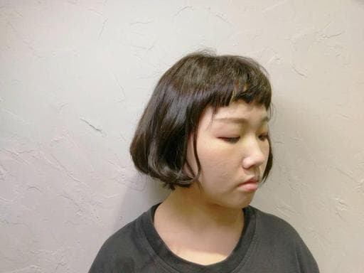 霧面、棕色系、女生短髮