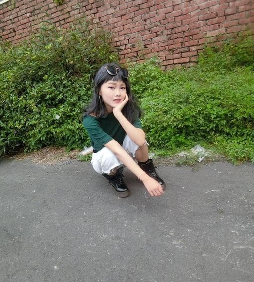 女生染髮、女生中長髮、霧面質感