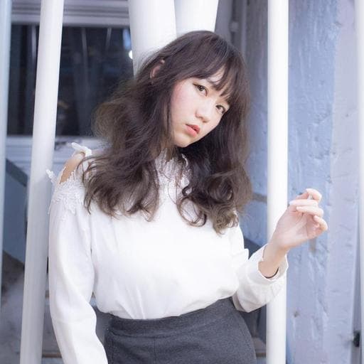 女生長髮、浪漫大卷、大安區剪髮