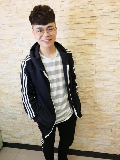 男生短髮、男生Undercut、燙卷