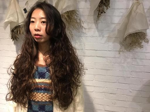 棕色系、女生長髮、嬉皮卷