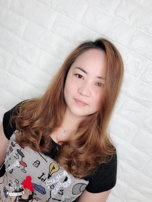 巴黎繪色、女生長髮、女生中長髮
