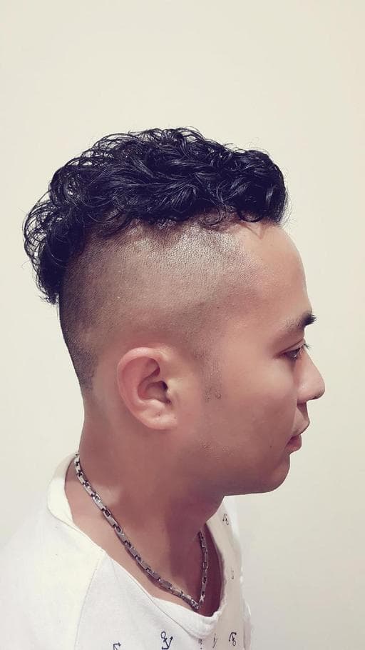 男生卷髮、男士設計、男士剪裁