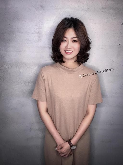 女生短卷髮-(耳下肩上)、清新中短髮-(耳下肩上)、空氣感卷髮