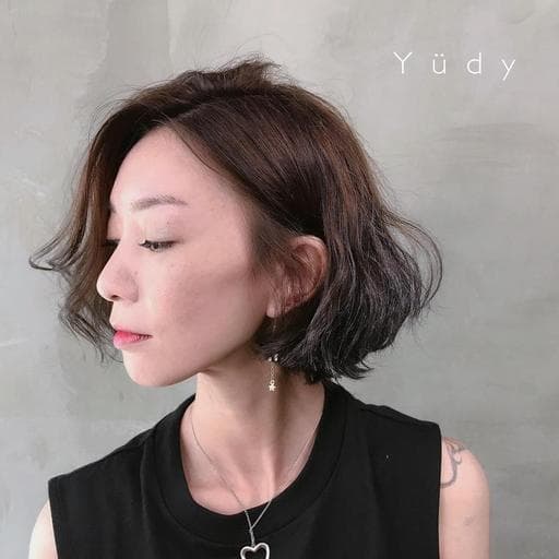 女生短髮、鮑伯頭、霧面大地色系