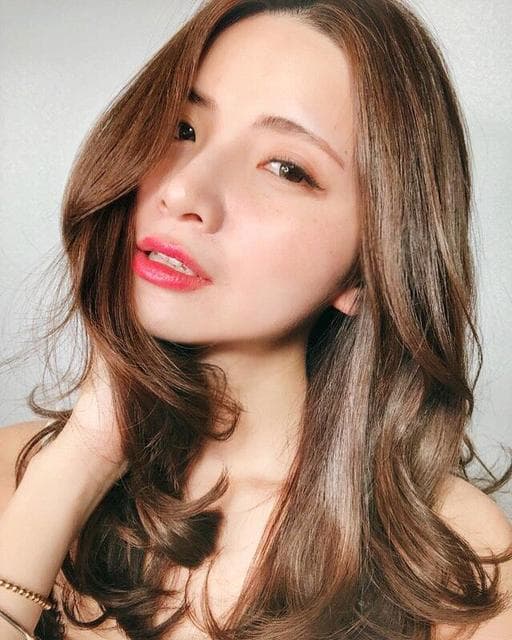 蓬鬆感、女生中長髮、棕色系