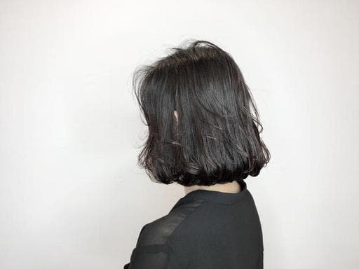 女生短髮、燙卷、質感溫塑
