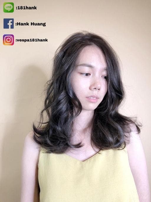 女生中長髮、質感溫塑、浪漫大卷
