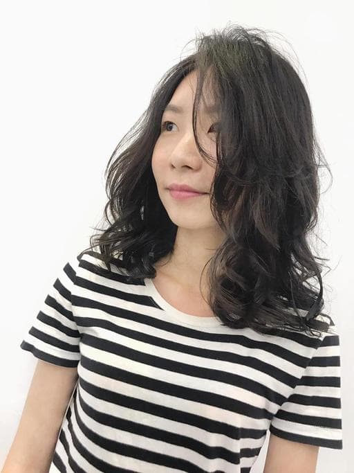 女生中長髮、高雄剪髮、女生燙髮