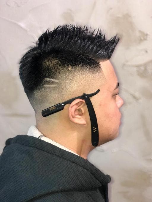 油頭、男生短髮、男生Undercut