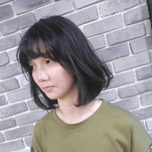 女生中長髮、鮑伯頭、微捲