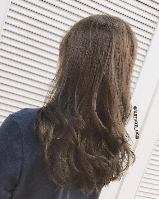 棕色系、霧面質感、女生長髮