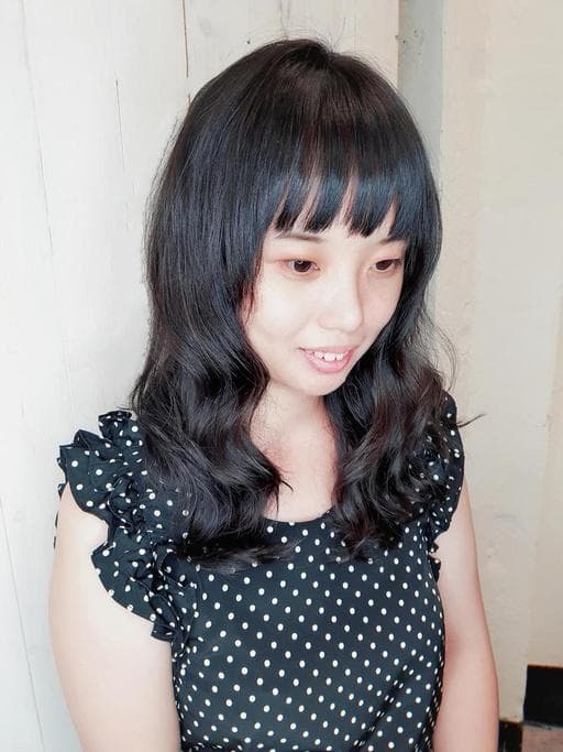 女生中長髮、質感溫塑、韓系