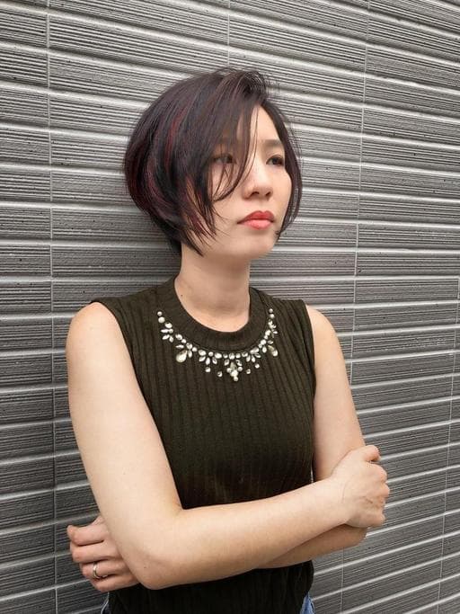 女生短髮、設計染、個性