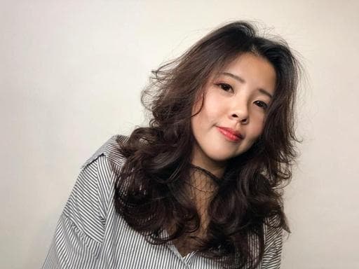 空氣感卷髮、棕色系、女生過肩長髮
