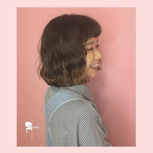 女生短髮、結構式護髮、溫塑燙