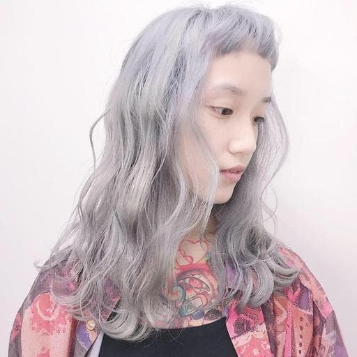 灰色系、女生長髮、女生染髮