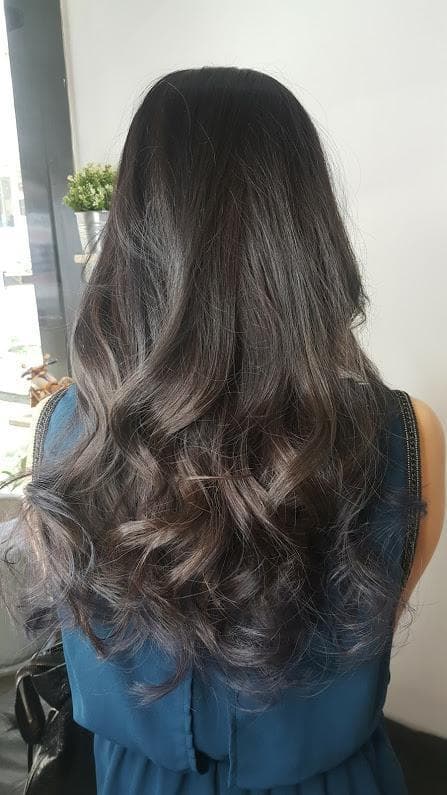 棕色系、女生長髮、OLAPLEX