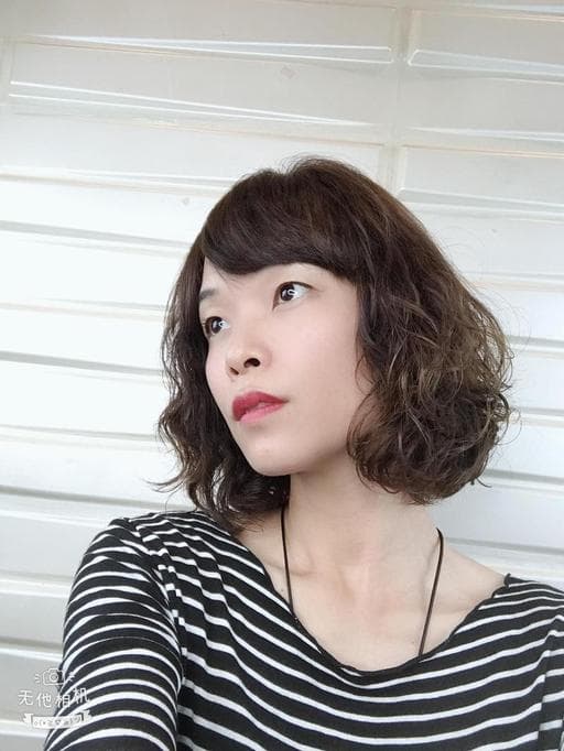 空氣感卷髮、嬉皮卷、女生短卷髮-(耳下肩上)