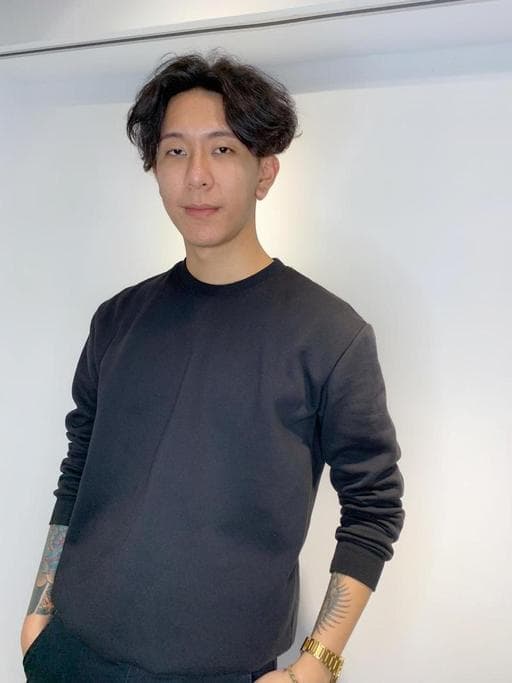 男生髮型、男生燙髮、男士中分瀏海