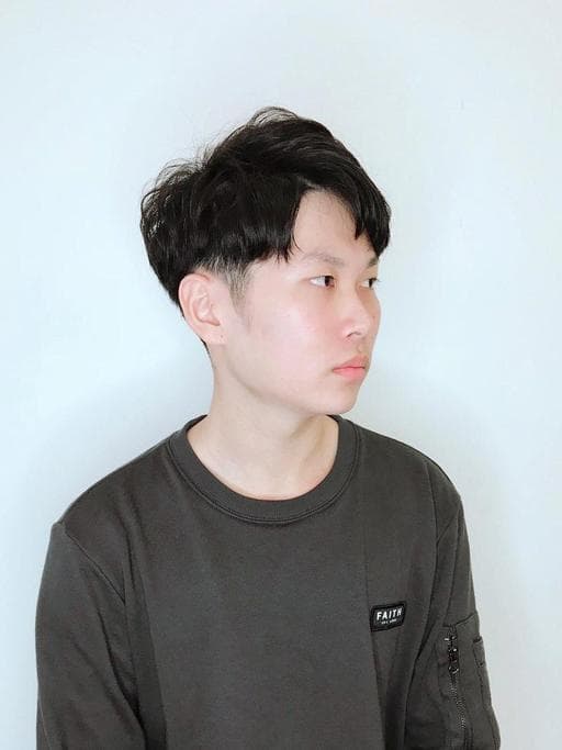 男生短髮、男生卷髮、男生紋理剪裁