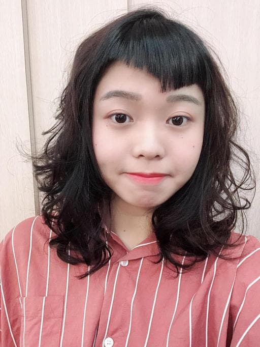 女生中長髮、台南剪髮
