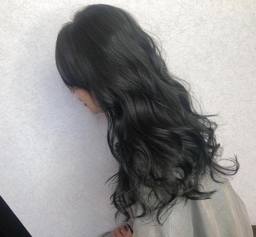 女生長髮、女生染髮、染髮