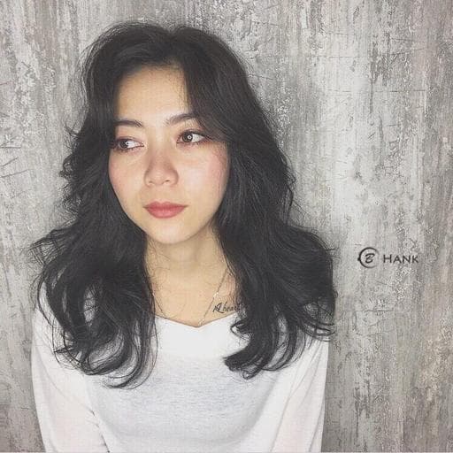 棕色系、灰色系、女生長髮