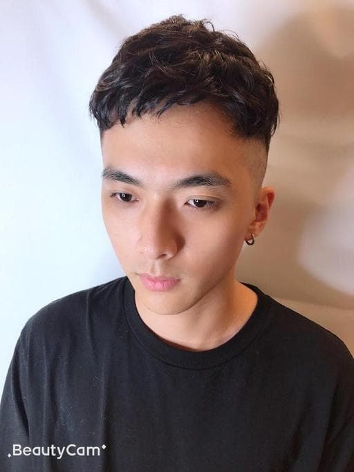 男生卷髮、男士剪裁、男生髮型