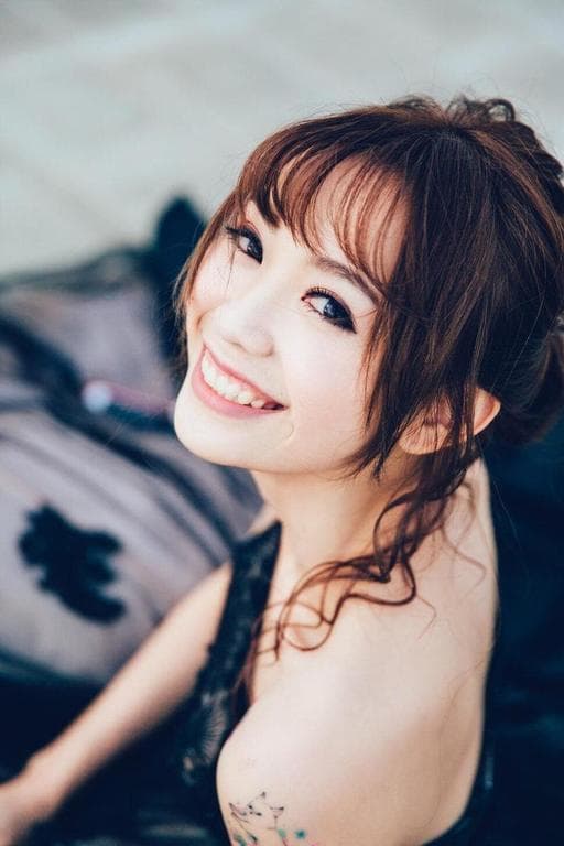 彩妝造型、高雄剪髮、高雄巨蛋髮廊
