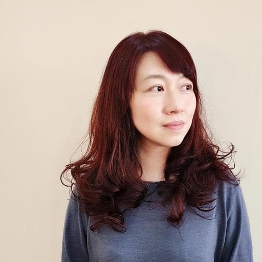 女生燙髮、空氣感卷髮、燙髮