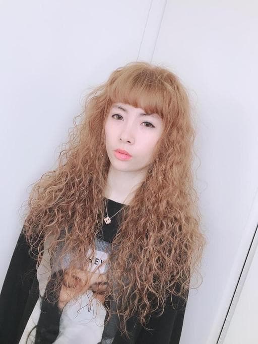 嬉皮卷、珊瑚橘色、台南剪髮