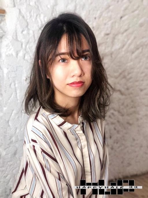 女生中長髮、設計染、染髮