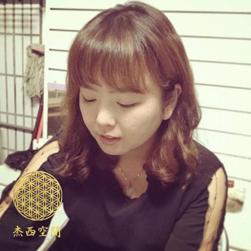 女生短髮、燙卷、質感溫塑