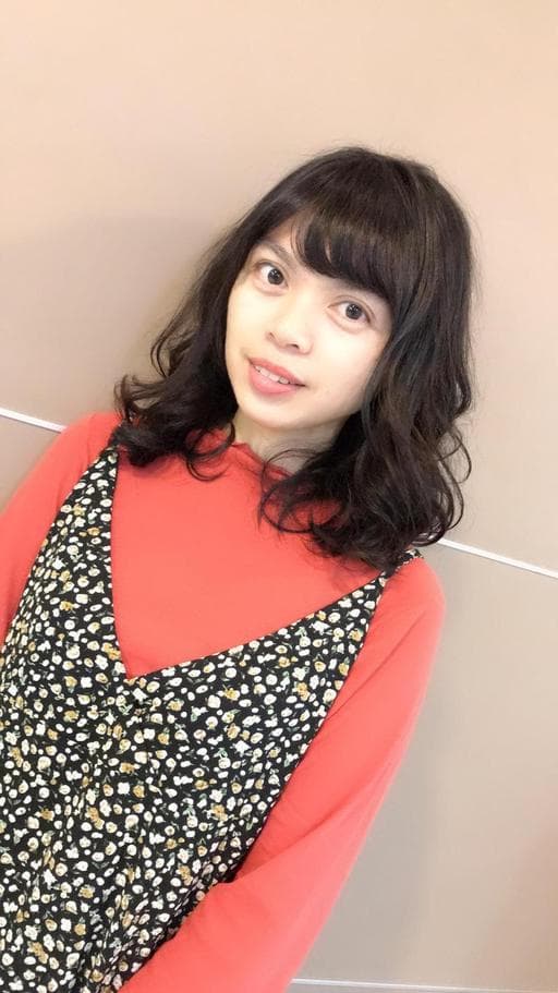 女生染髮、女生中長髮、女生燙髮