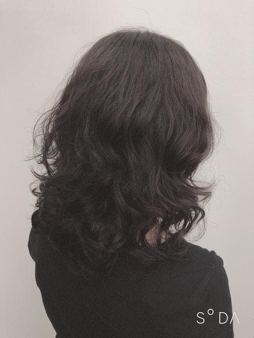 女生中長髮、高雄剪髮