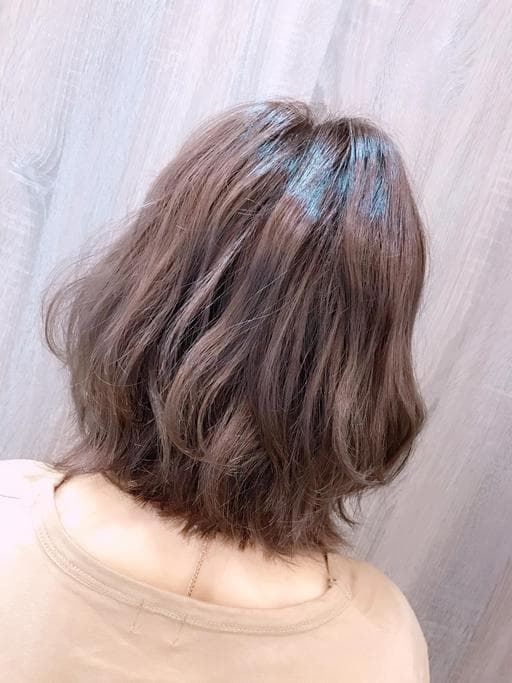 女生中長髮、漂色、女生染髮