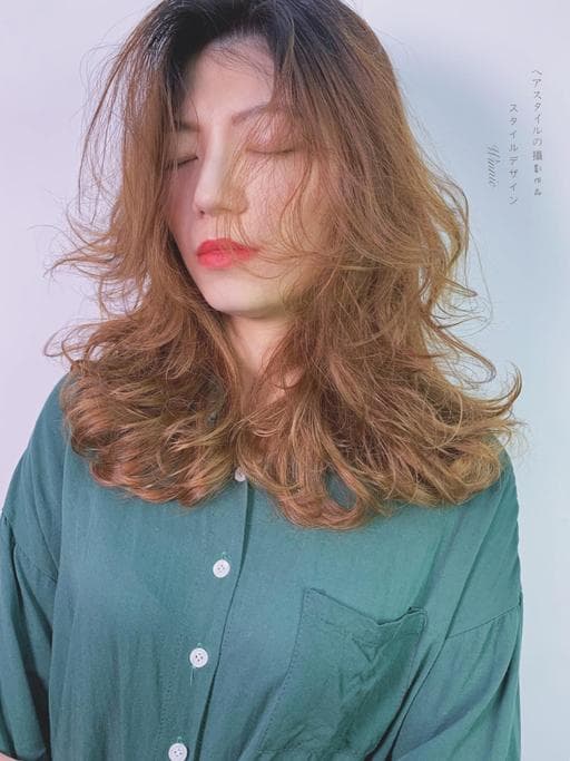 女生長髮、女生染髮、不用漂髮