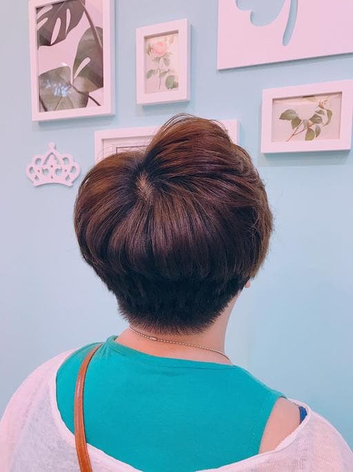 時尚媽媽、台中剪髮、男孩風女生短髮