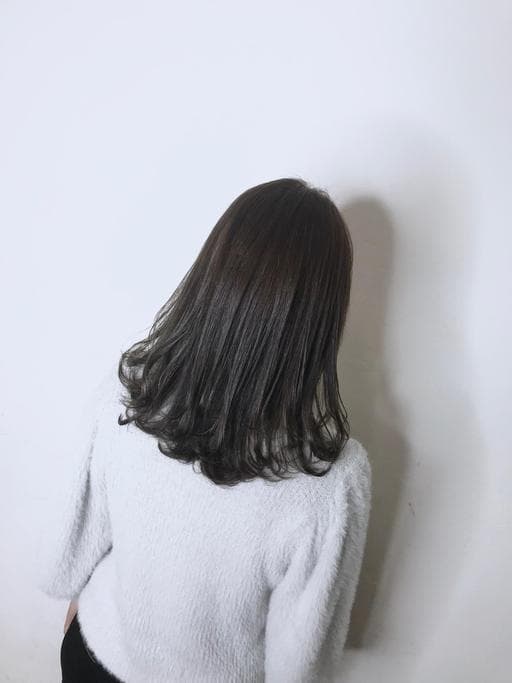 女生中長髮、女生染燙、女生染髮