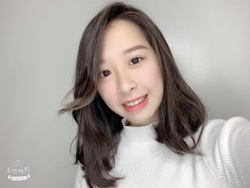 女生中長髮、女生染髮、電棒造型