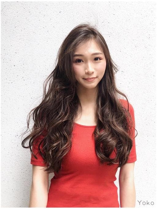 女生長髮、電棒造型、台中燙髮