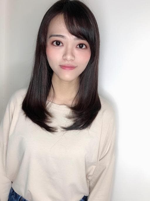 女生中長髮、電棒造型、台北剪髮