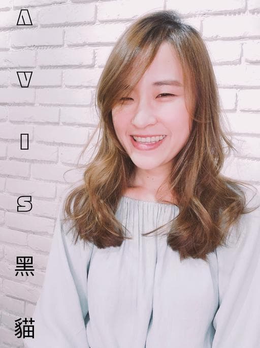 女生中長髮、女生染髮、不用漂髮