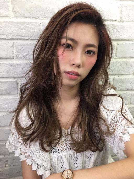 燙卷、女生染燙、空氣感卷髮