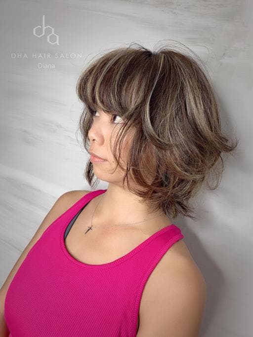 女生中長髮、特殊色、女生染燙