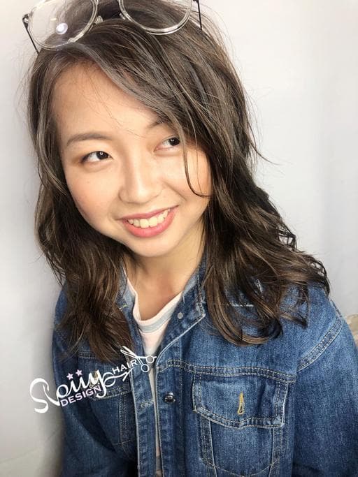 女生中長髮、女生染髮、漂色