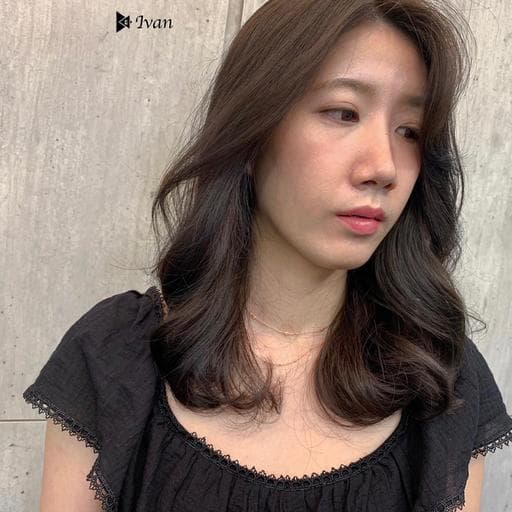 女生染燙、棕色系、女生長髮