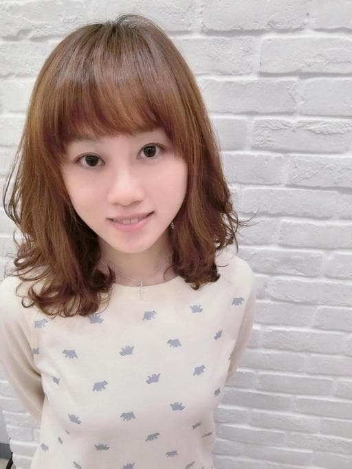 蓬鬆感、女生中長髮、高雄剪髮